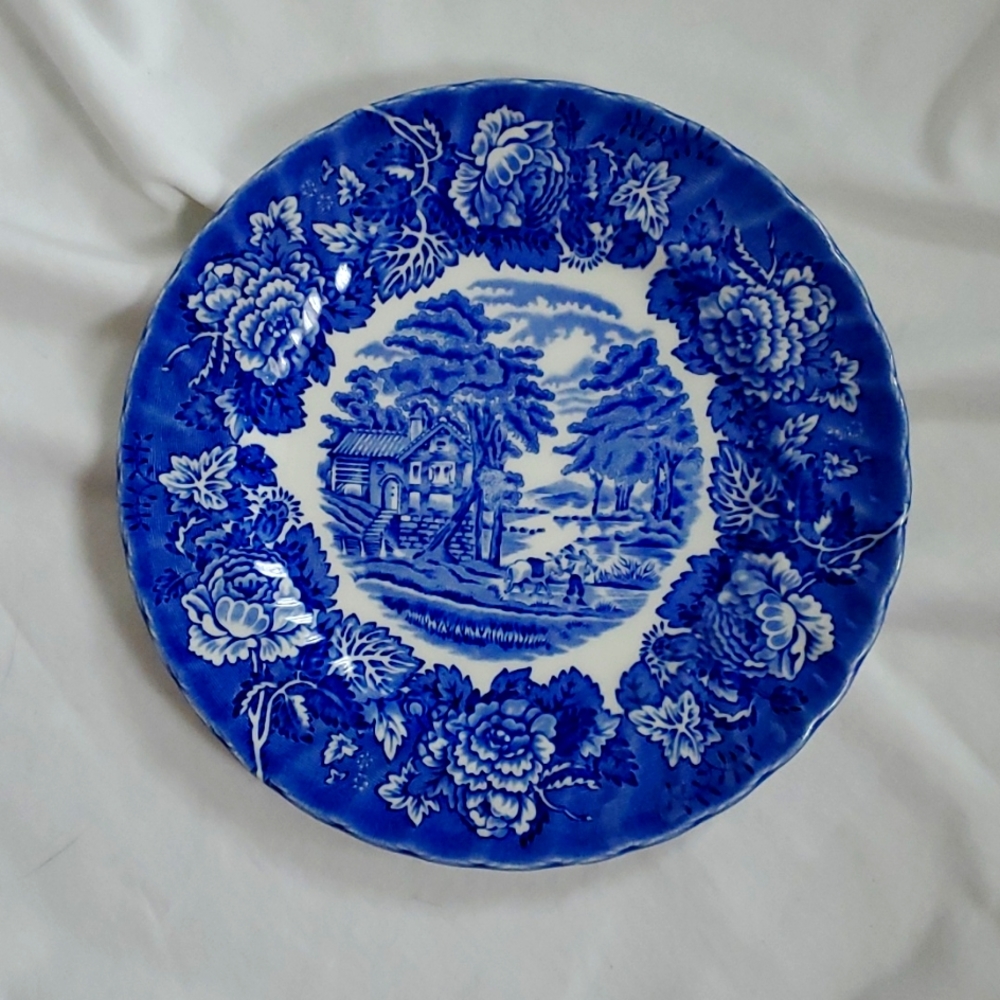 Wood & Sons dessert plate